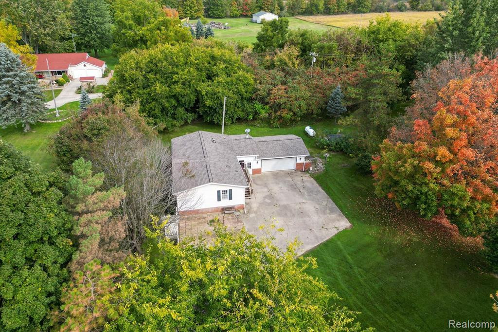 3418 N BLACKS CORNERS Road, Imlay City, MI 48444 — Photo 8
