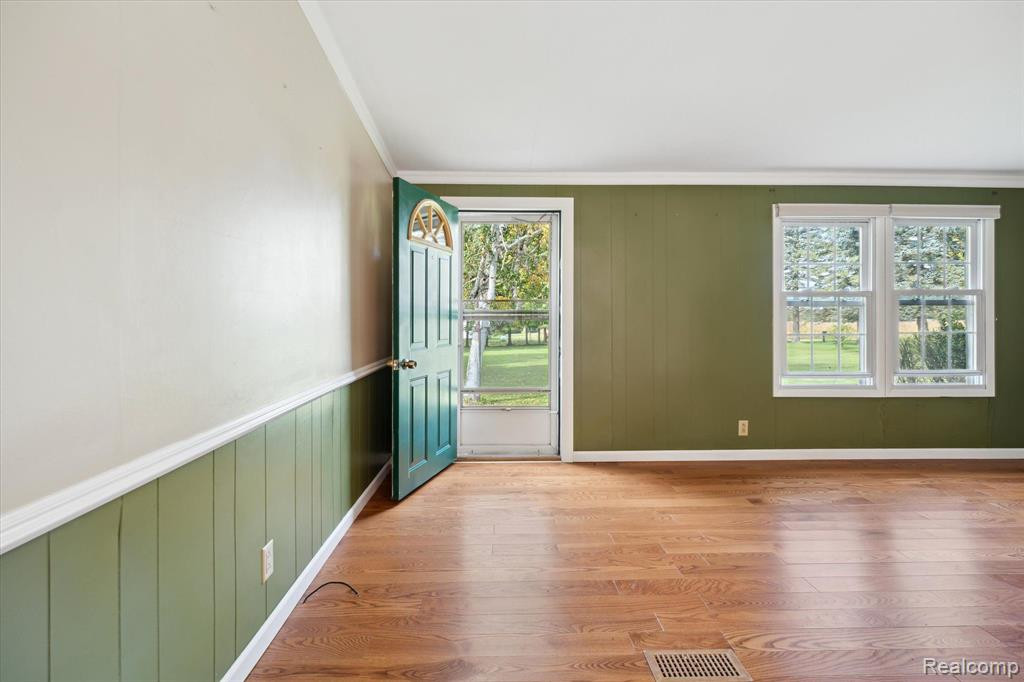 3418 N BLACKS CORNERS Road, Imlay City, MI 48444 — Photo 11