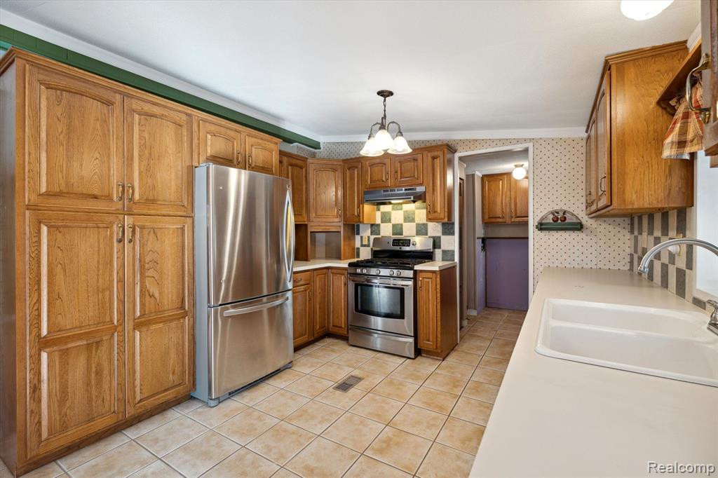 3418 N BLACKS CORNERS Road, Imlay City, MI 48444 — Photo 15