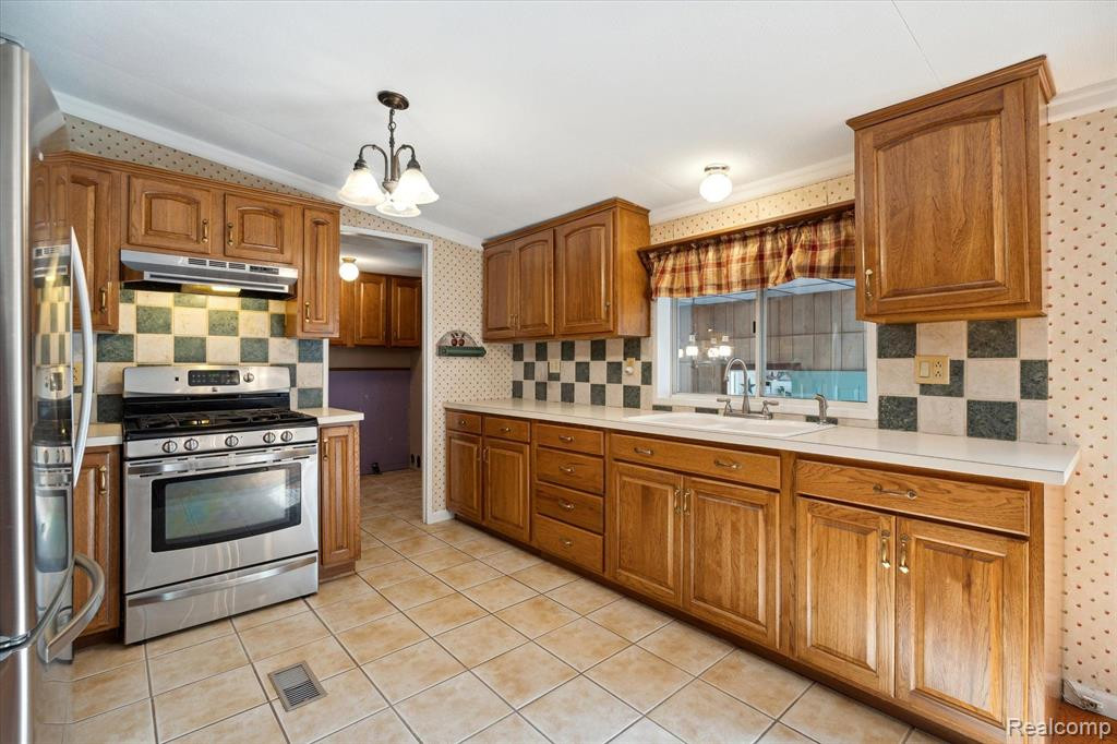 3418 N BLACKS CORNERS Road, Imlay City, MI 48444 — Photo 16