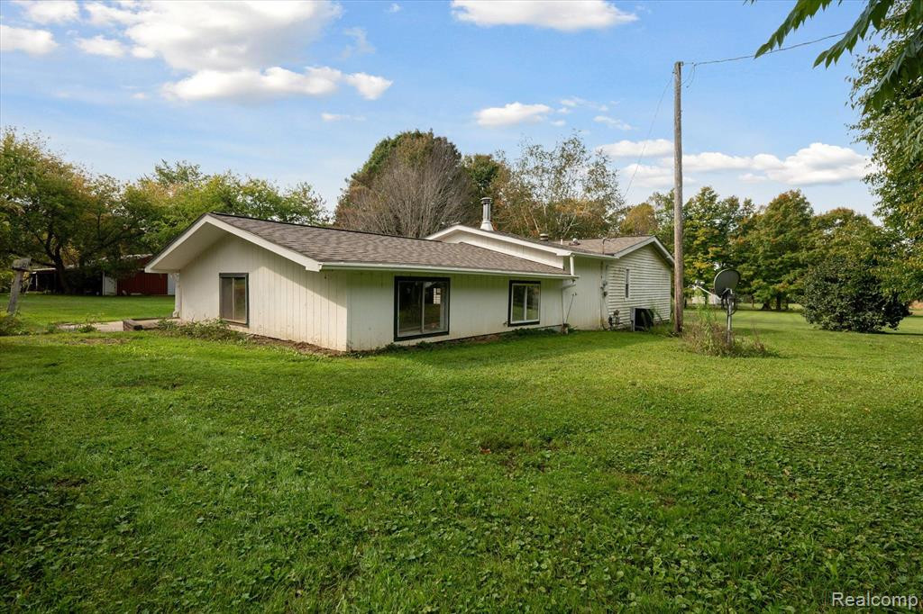 3418 N BLACKS CORNERS Road, Imlay City, MI 48444 — Photo 34
