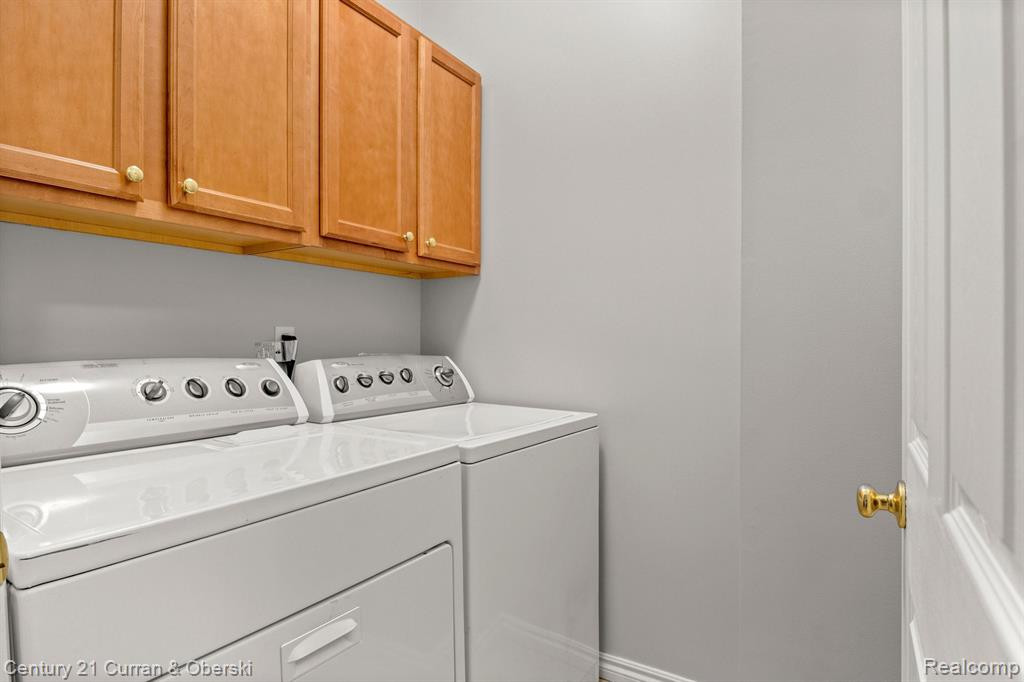 1542 E LAKEVIEW Lane, Canton, MI 48187 — Photo 29