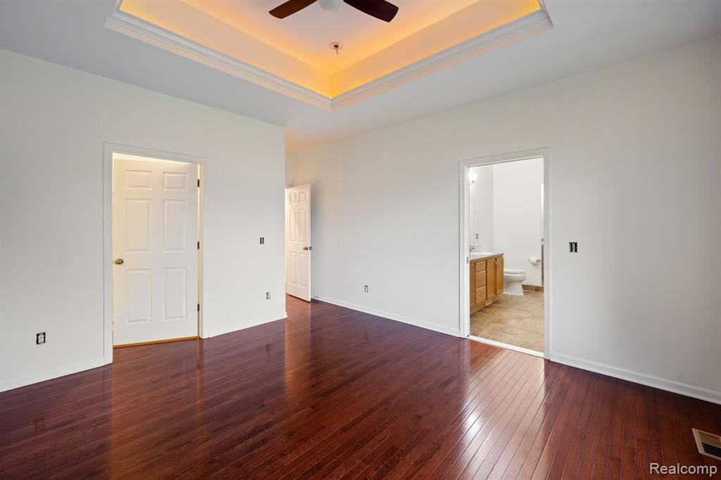 26373 SHUMANS Way, South Lyon, MI 48178 — Photo 15