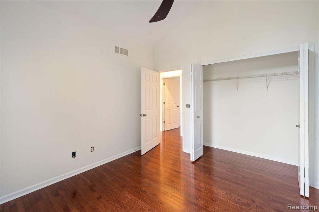 26373 SHUMANS Way, South Lyon, MI 48178 — Photo 17