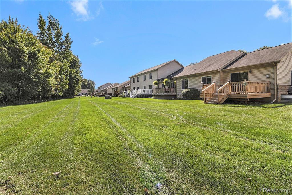 17443 AVA Court, New Boston, MI 48164 — Photo 20