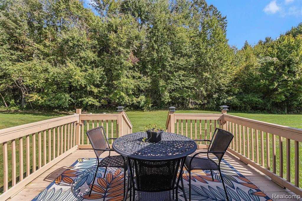 17443 AVA Court, New Boston, MI 48164 — Photo 21