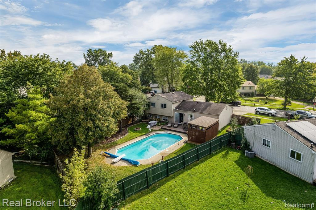 9201 ASCOT Drive, Ypsilanti, MI 48198 — Photo 28