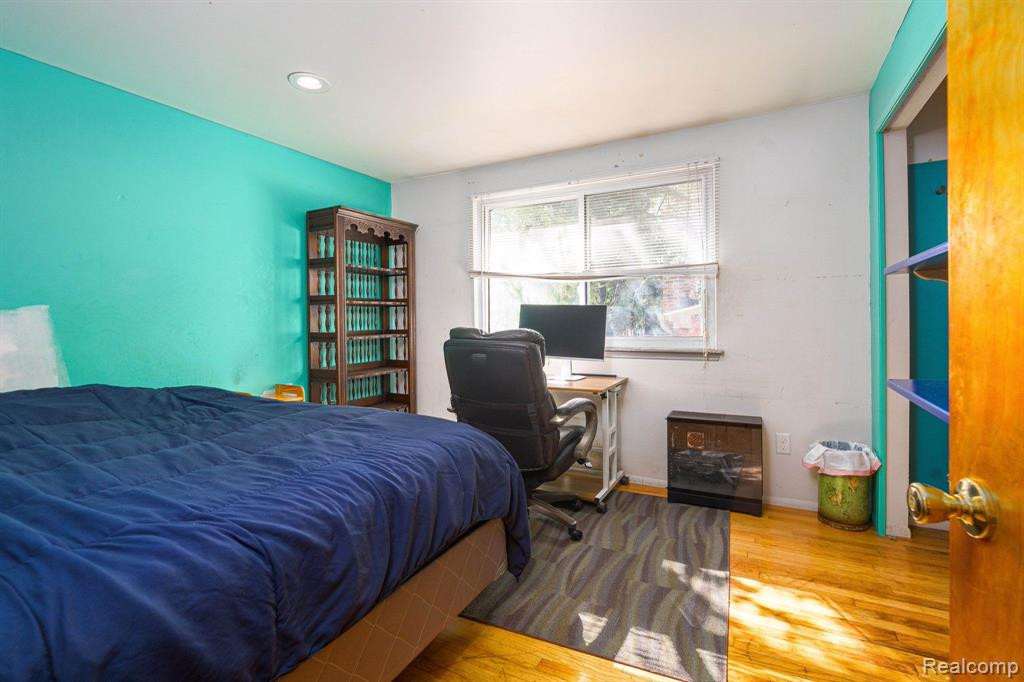1346 KING GEORGE Boulevard, Ann Arbor, MI 48108 — Photo 13