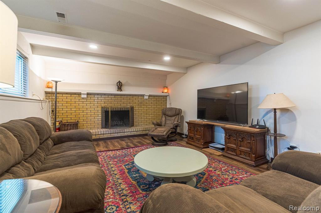 1346 KING GEORGE Boulevard, Ann Arbor, MI 48108 — Photo 19