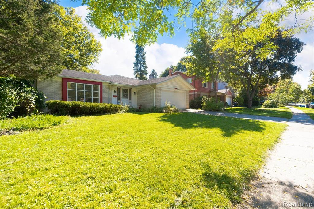 1346 KING GEORGE Boulevard, Ann Arbor, MI 48108 — Photo 27