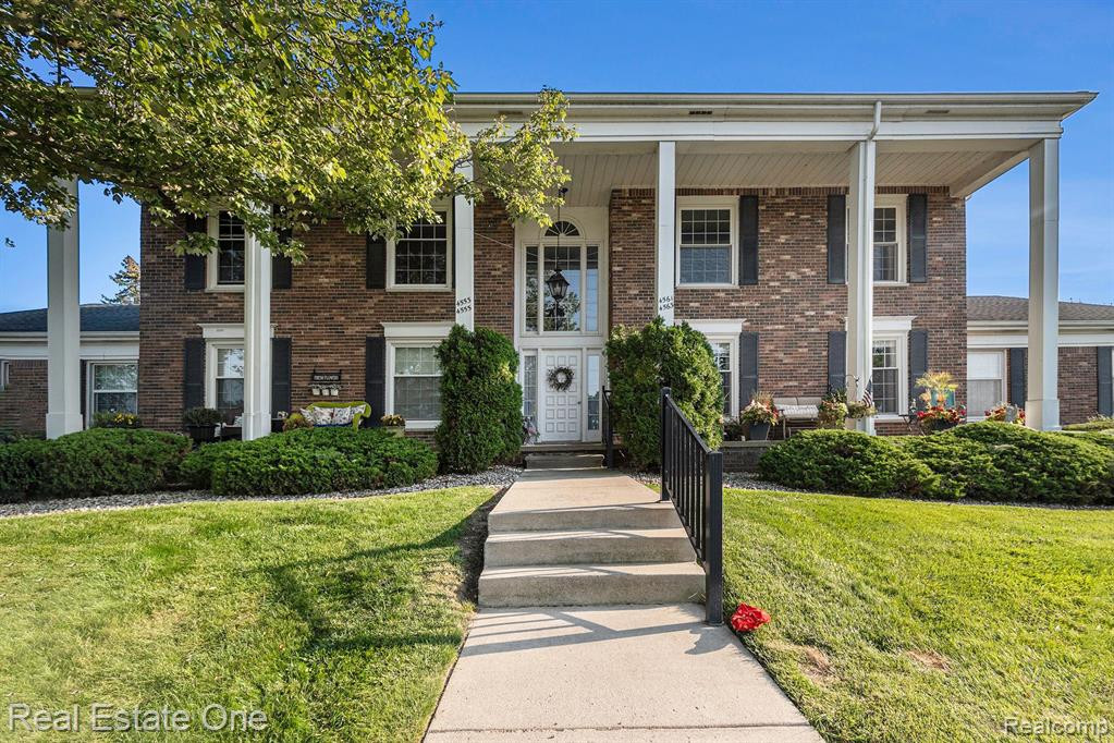 4561 LEISURE Lane, Trenton, MI 48183 — front exterior