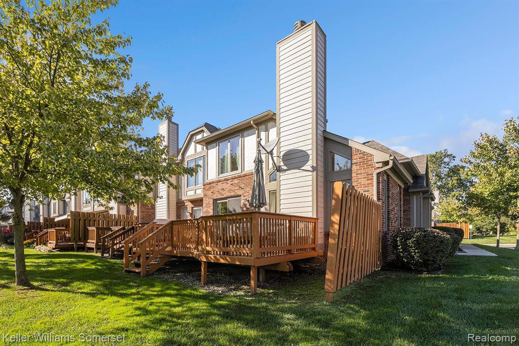 42199 SARATOGA Circle, Canton, MI 48187 — Photo 23