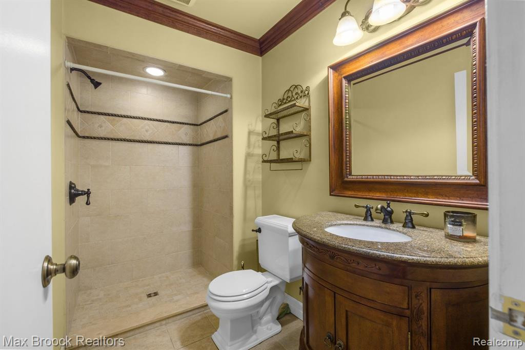 1654 S HILL Circle, Bloomfield Hills, MI 48304 — Photo 18