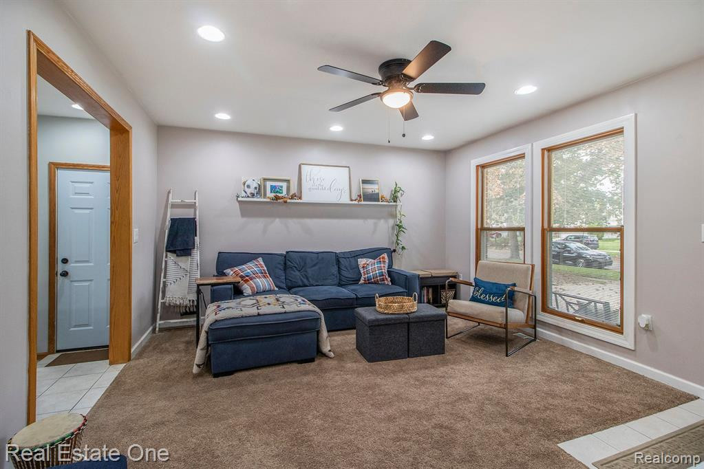 41409 AYRSHIRE Drive, Canton, MI 48188 — Photo 4