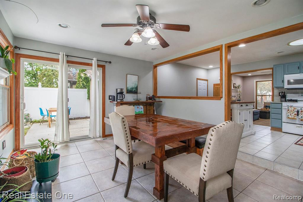 41409 AYRSHIRE Drive, Canton, MI 48188 — Photo 7