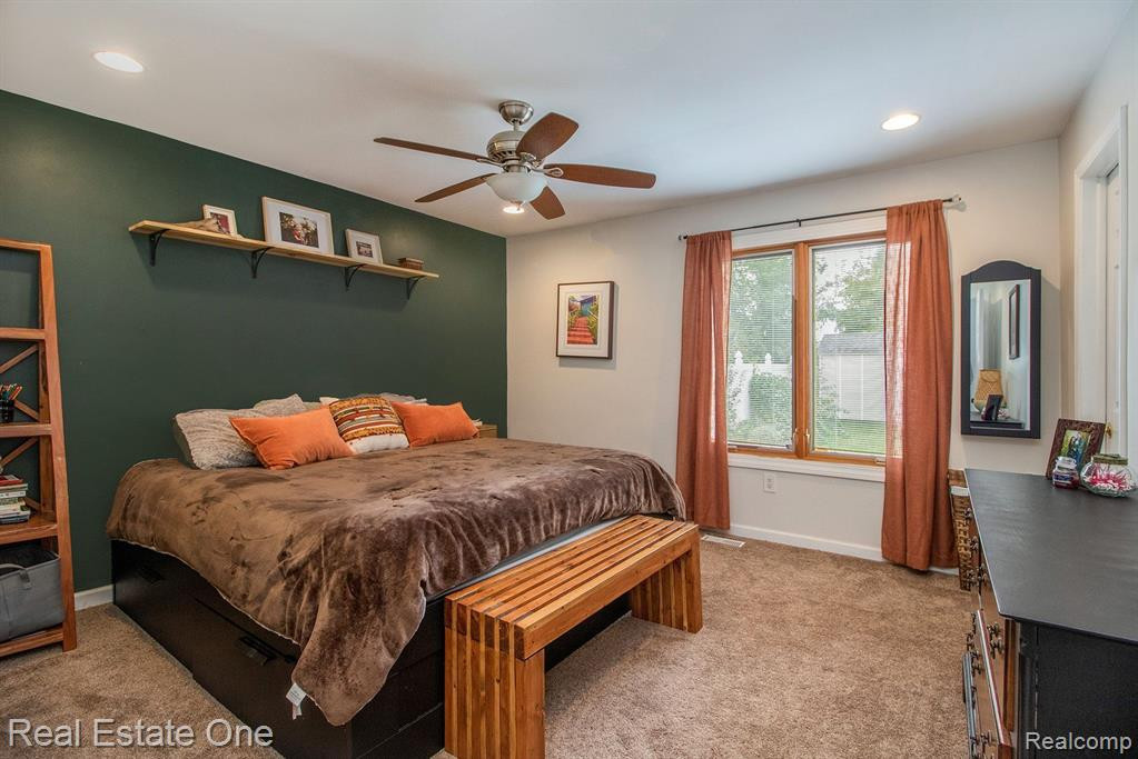 41409 AYRSHIRE Drive, Canton, MI 48188 — Photo 12