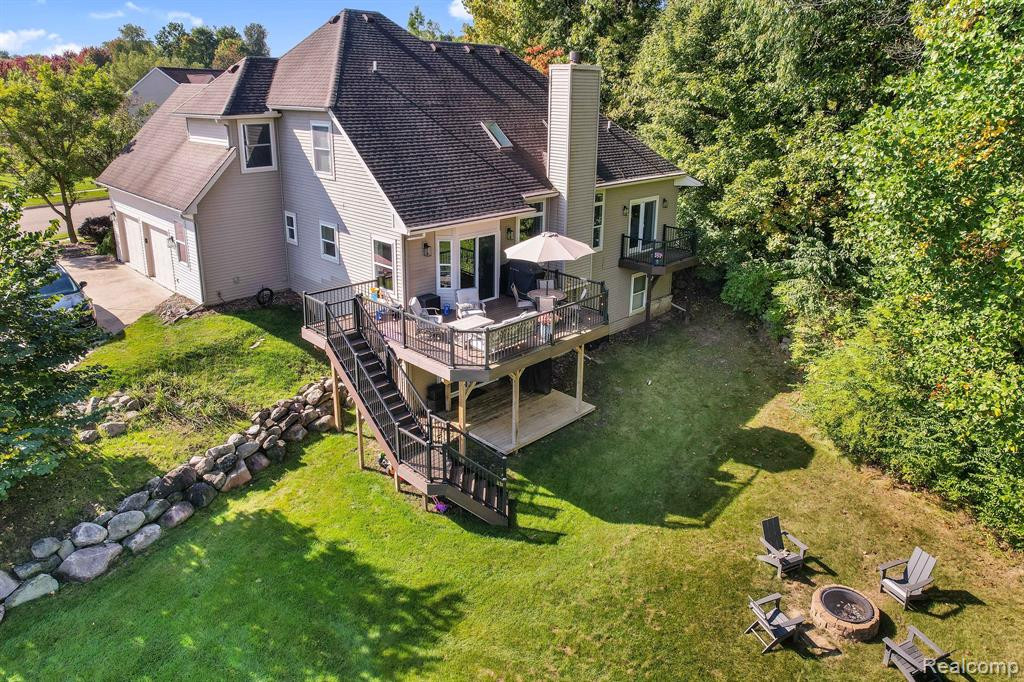 785 W CASTLEBURY Circle, Saline, MI 48176 — Photo 5