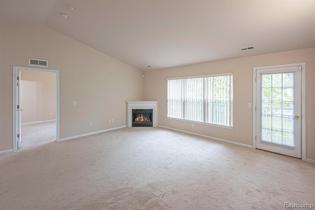4131 CORNERSTONE Drive, Canton, MI 48188 — Photo 6