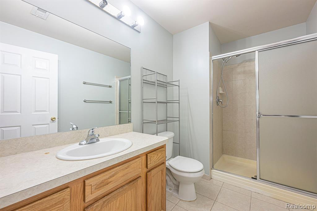 4131 CORNERSTONE Drive, Canton, MI 48188 — Photo 17