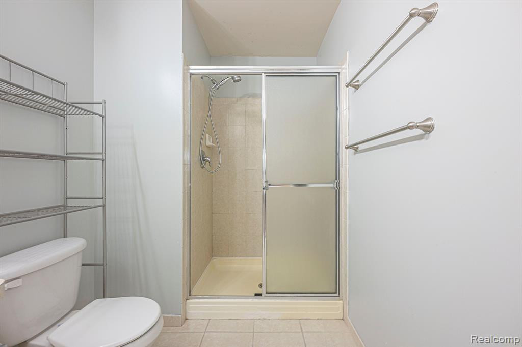 4131 CORNERSTONE Drive, Canton, MI 48188 — Photo 18