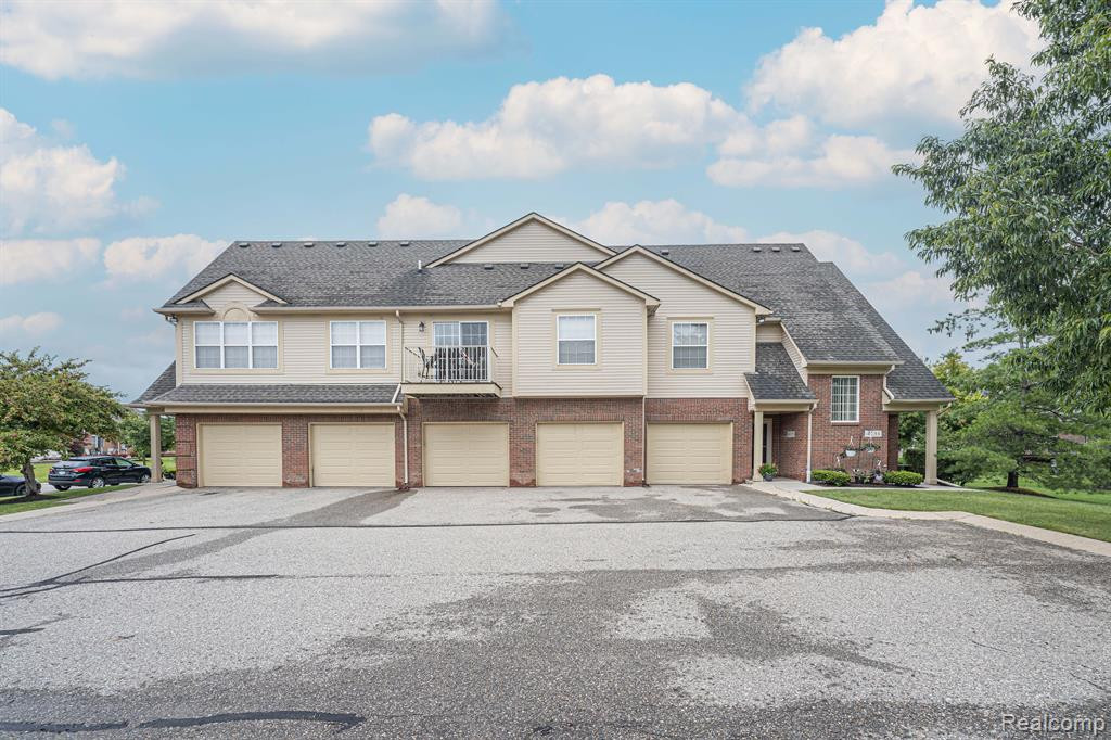 4131 CORNERSTONE Drive, Canton, MI 48188 — Photo 29