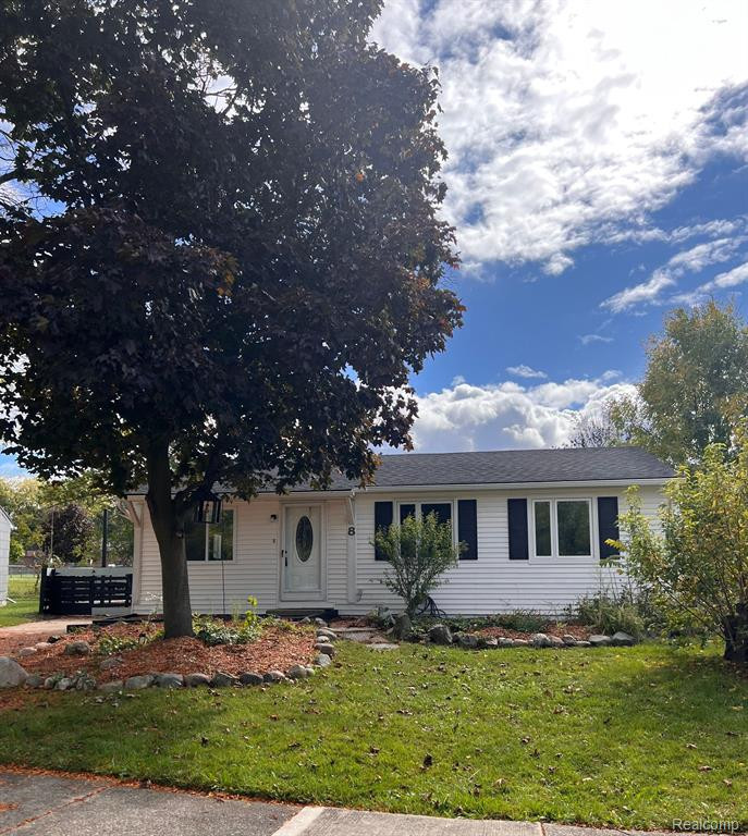 8 BURLINGAME Court, Ann Arbor, MI 48108 — front exterior
