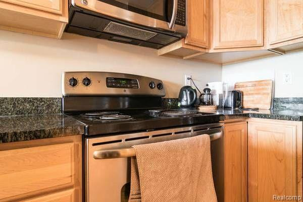 111 N Ashley Street, 905, Ann Arbor, MI 48104 — Photo 12