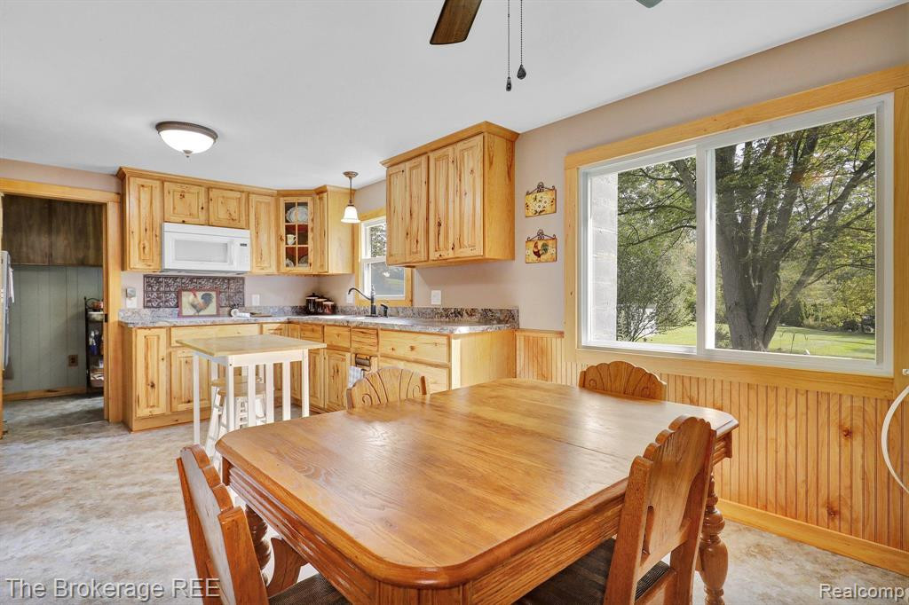 1862 N VAN DYKE Road, Imlay City, MI 48444 — Photo 18