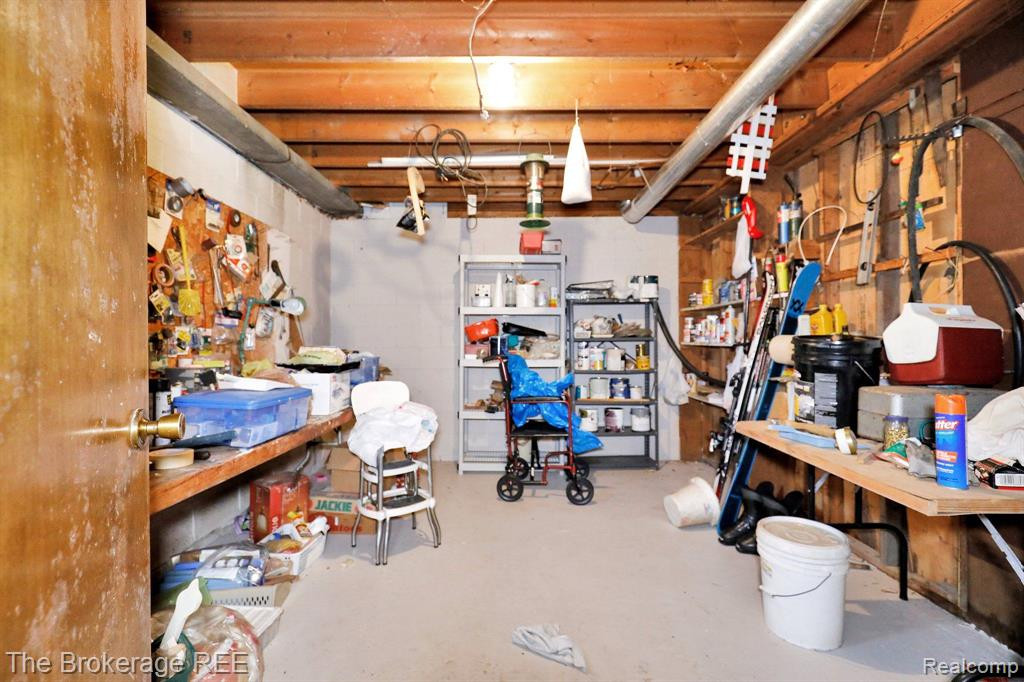 1862 N VAN DYKE Road, Imlay City, MI 48444 — Photo 26