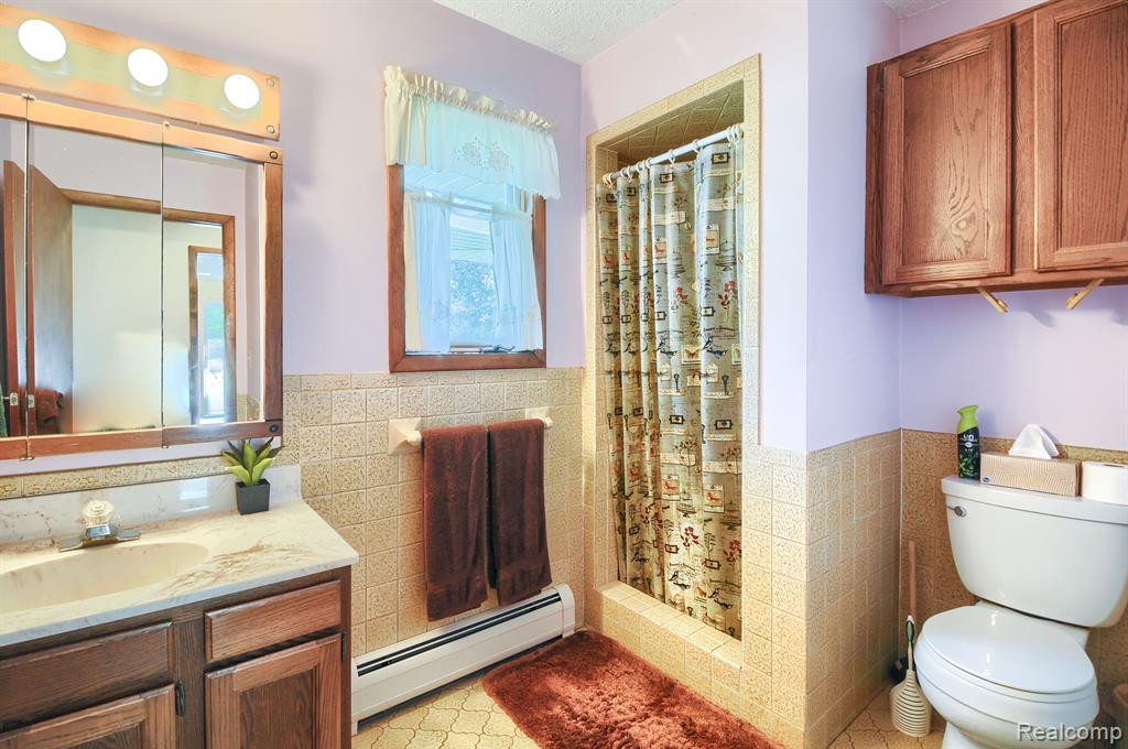6868 ARMSTRONG Road, Imlay City, MI 48444 — Photo 27
