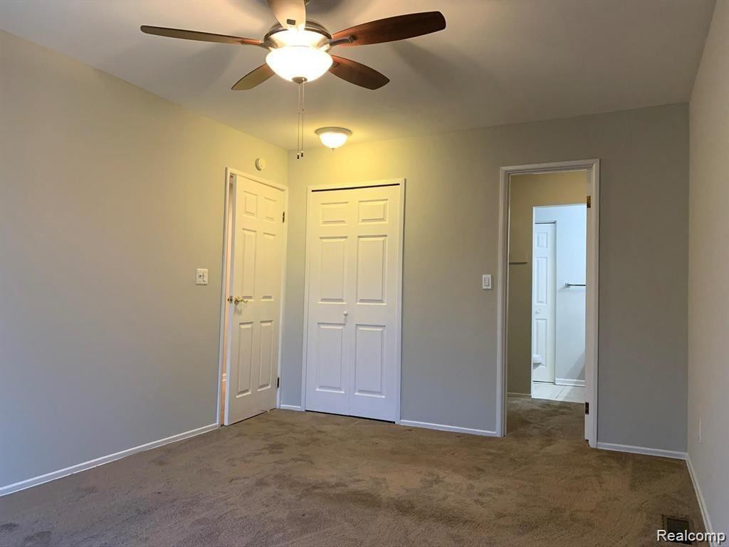 893 CLIFFS Drive, 308, Ypsilanti, MI 48198 — Photo 18