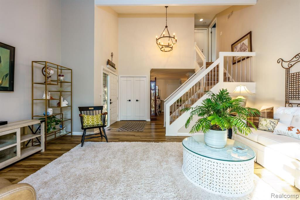 1638 S HILL Circle, Bloomfield Hills, MI 48304 — Photo 9