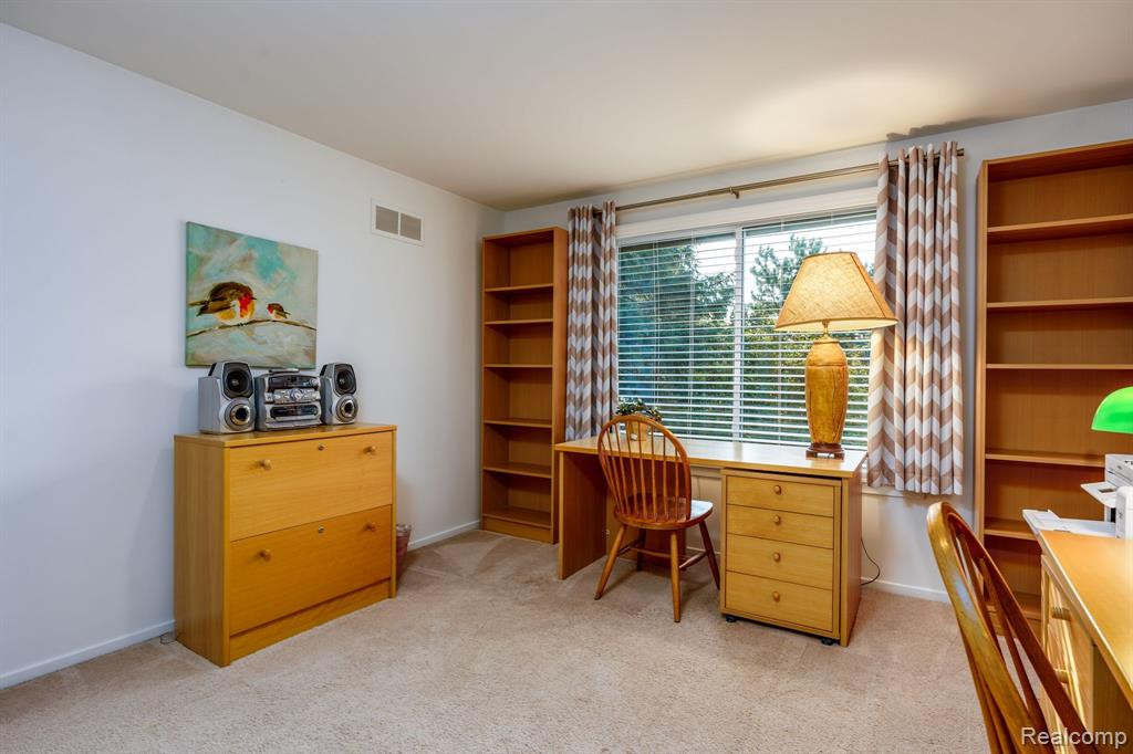 1638 S HILL Circle, Bloomfield Hills, MI 48304 — Photo 21