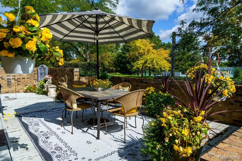 1638 S HILL Circle, Bloomfield Hills, MI 48304 — Photo 27