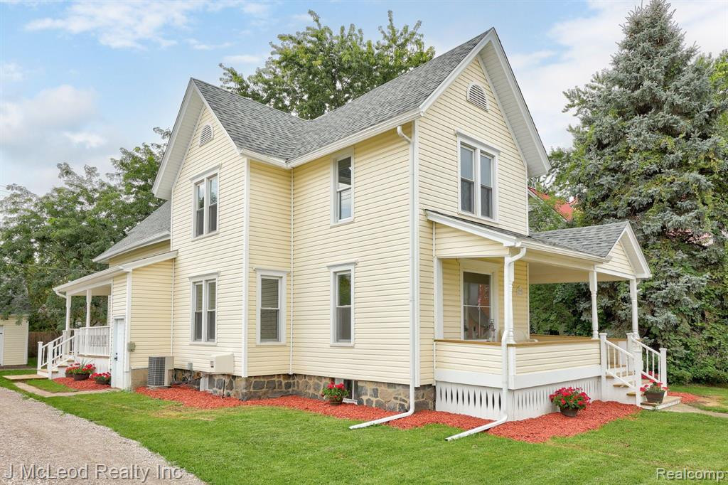 4777 MAIN Street, Millington, MI 48746 — Photo 4