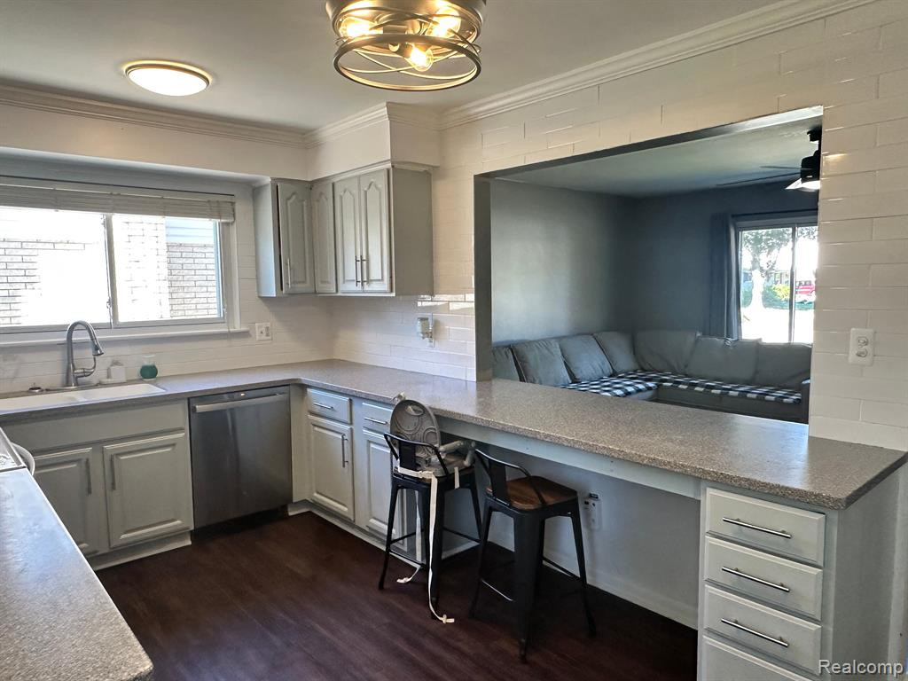 39581 PETERS Drive, Canton, MI 48187 — Photo 7