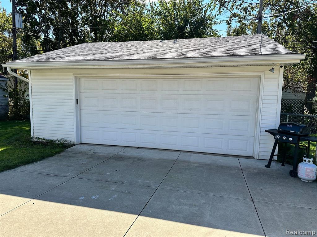 39581 PETERS Drive, Canton, MI 48187 — Photo 25