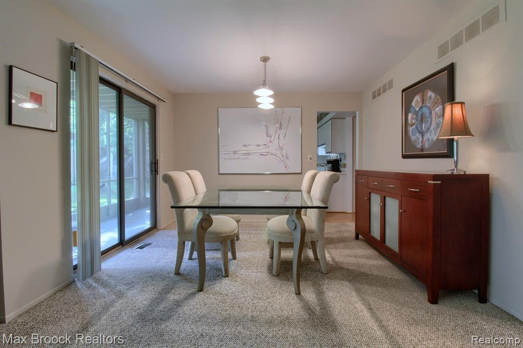 29865 INDIAN Trail, Farmington Hills, MI 48331 — Photo 7