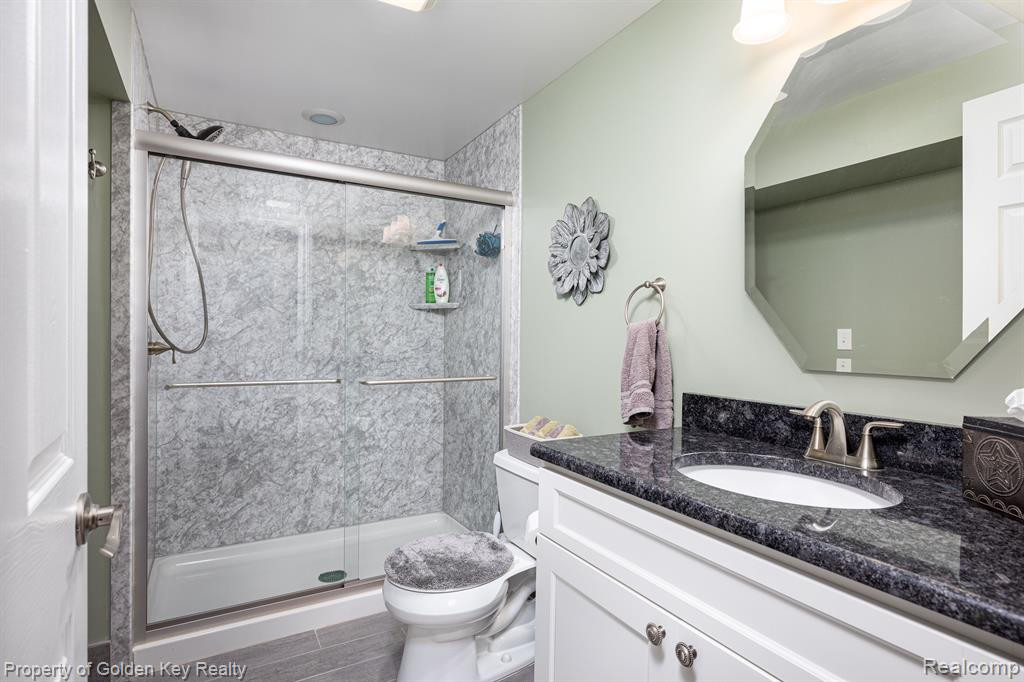 8725 Columbia Circle, Canton, MI 48187 — Photo 25
