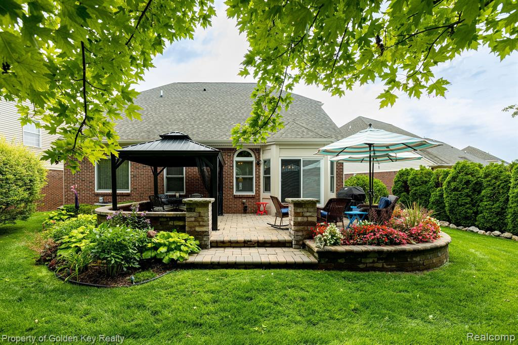 8725 Columbia Circle, Canton, MI 48187 — Photo 34