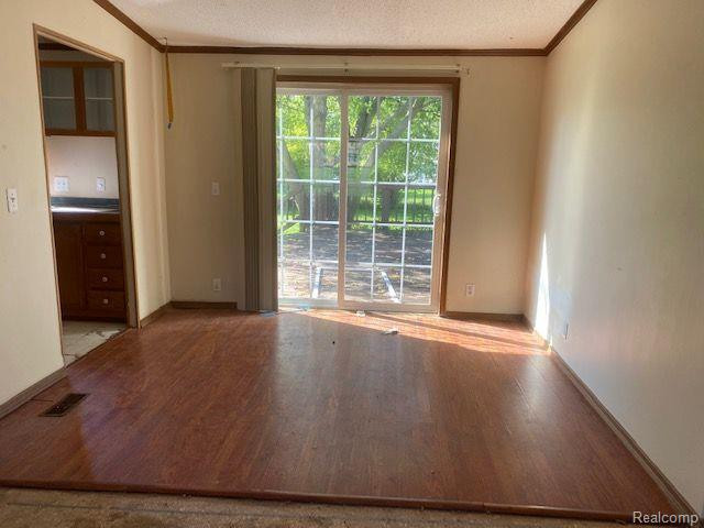 205 N GLASSFORD Street, Capac, MI 48014 — Photo 6