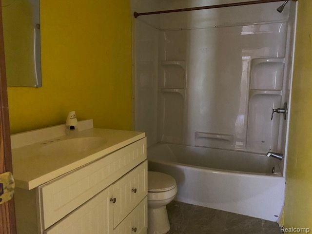 205 N GLASSFORD Street, Capac, MI 48014 — Photo 10