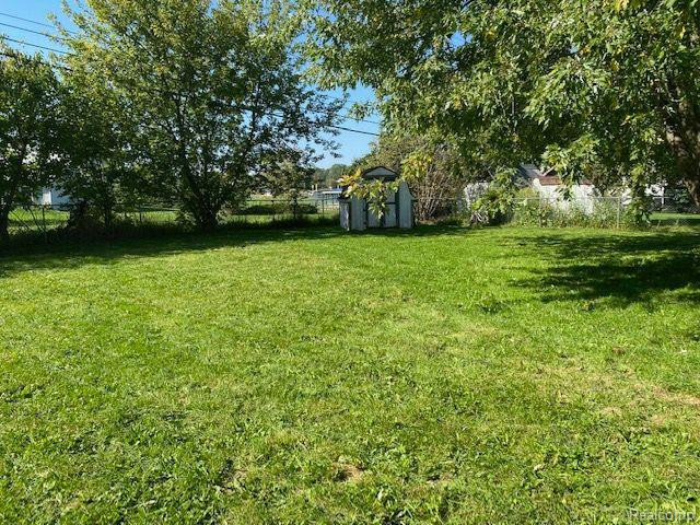 205 N GLASSFORD Street, Capac, MI 48014 — Photo 16