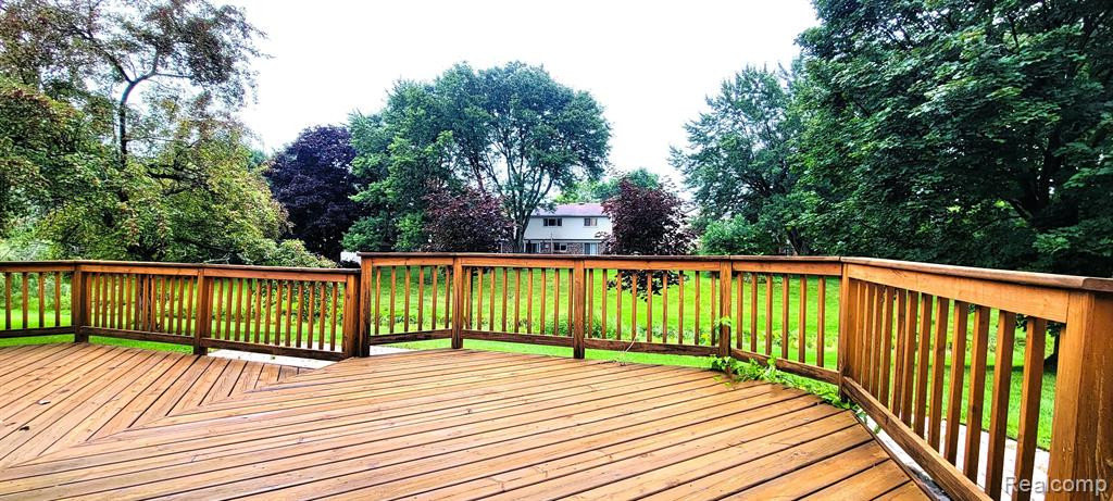 6862 WOODMERE Drive, Canton, MI 48187 — Photo 2