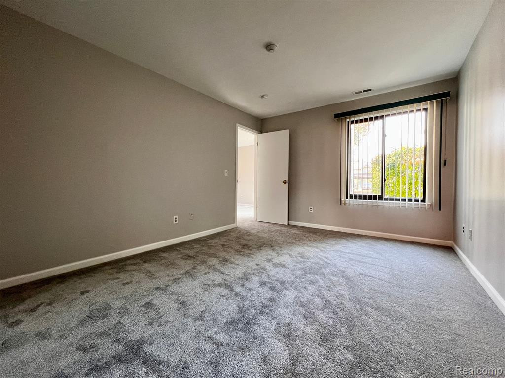 42531 LILLEY POINTE Drive, 13, Canton, MI 48187 — Photo 15