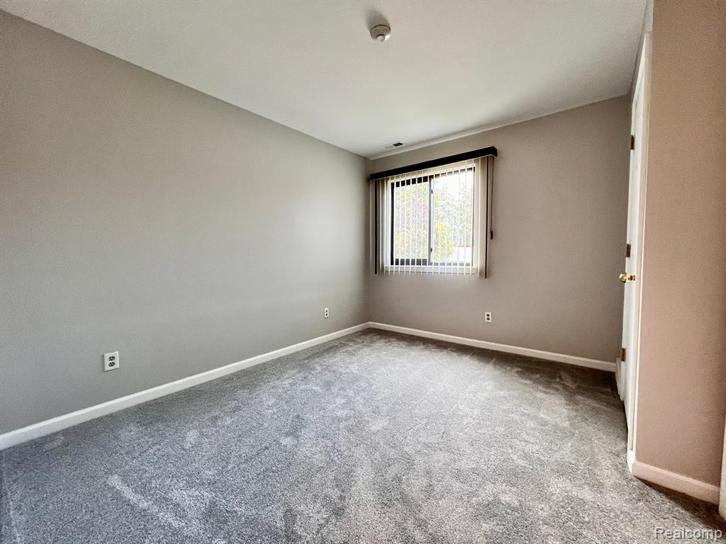 42531 LILLEY POINTE Drive, 13, Canton, MI 48187 — Photo 18