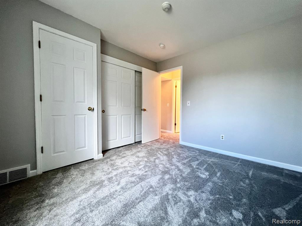 42531 LILLEY POINTE Drive, 13, Canton, MI 48187 — Photo 19