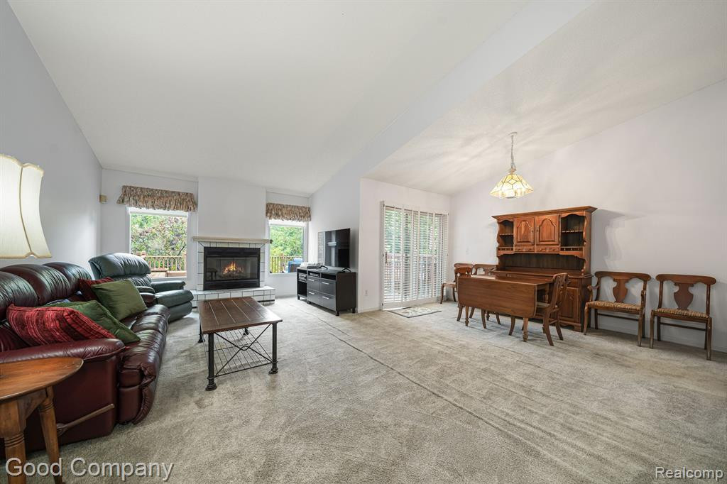 35330 Blue Spruce Drive, Farmington Hills, MI 48335 — Photo 4