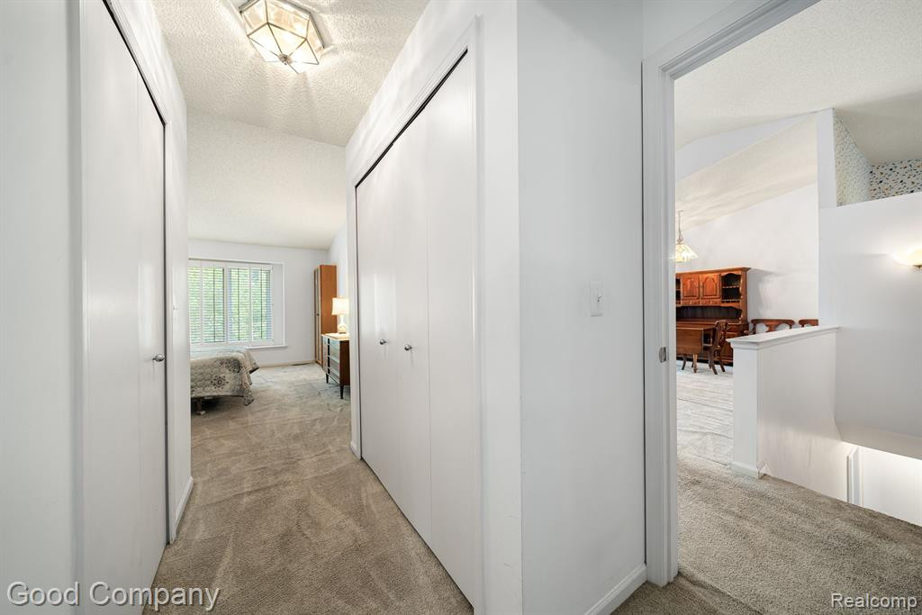 35330 Blue Spruce Drive, Farmington Hills, MI 48335 — Photo 10