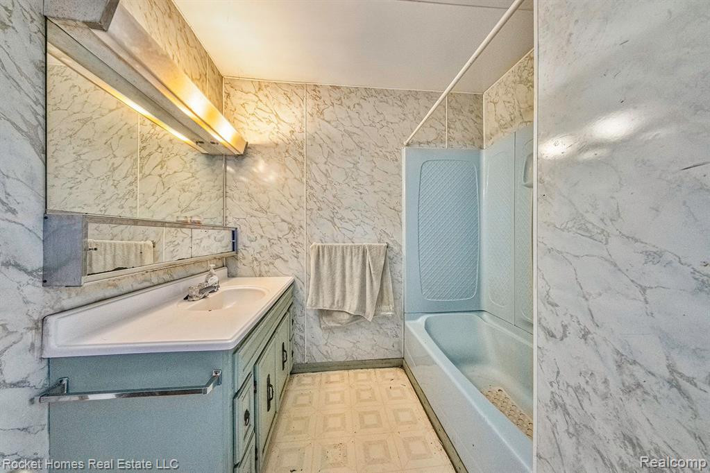 10870 Canandaigua Road, Clayton, MI 49235 — Photo 11